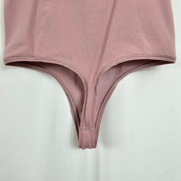 Lululemon Crew Neck Body Suit in Lavender - Size S - Picture 10 of 10